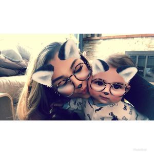 Meet your Posher, Brittany